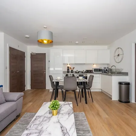 Апартаменты 2 Bed - 5 Mins From Old Trafford Манчестер Экстерьер фото