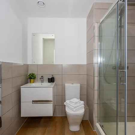 Апартаменты 2 Bed - 5 Mins From Old Trafford Манчестер Экстерьер фото