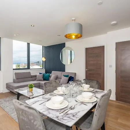 Апартаменты 2 Bed - 5 Mins From Old Trafford Манчестер Экстерьер фото