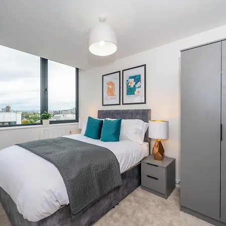Апартаменты 2 Bed - 5 Mins From Old Trafford Манчестер Экстерьер фото